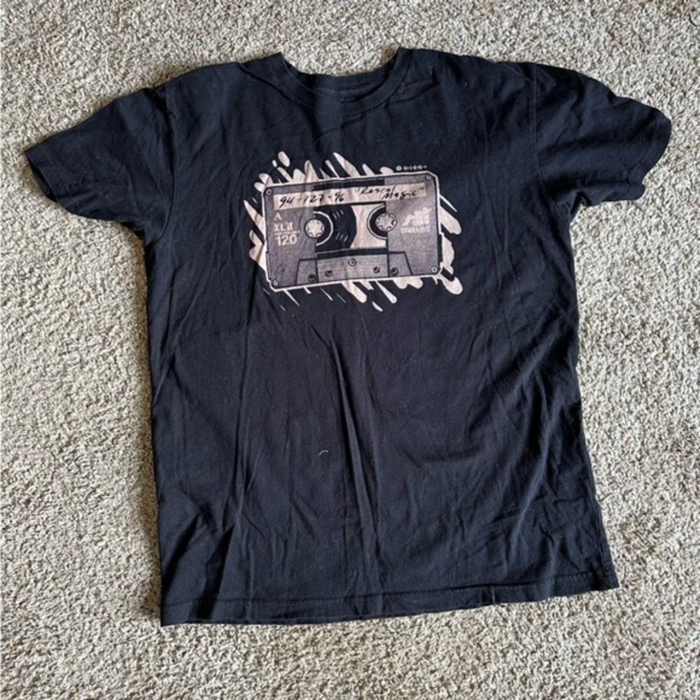 Vintage cassette tape tshirt size small bs